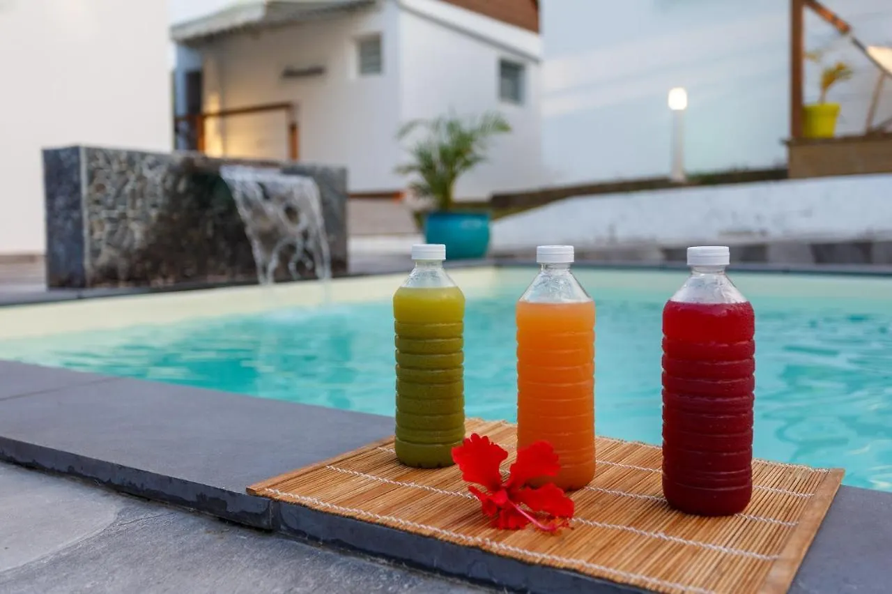 Domaine Kaz A Bibi - Charmant, Moderne Et Reposant Sainte-Rose Guest house